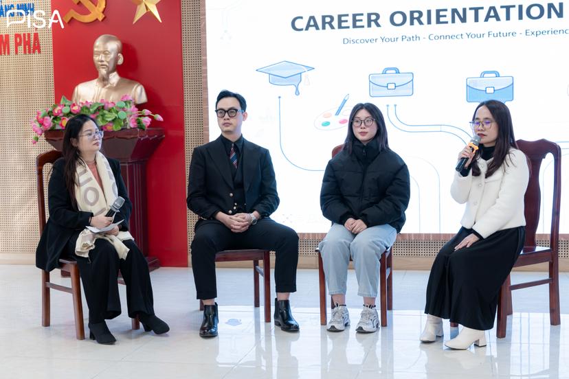 TOP 10 NGÀNH HỌC DỄ XIN VIỆC SAU KHI TỐT NGHIỆP 2026